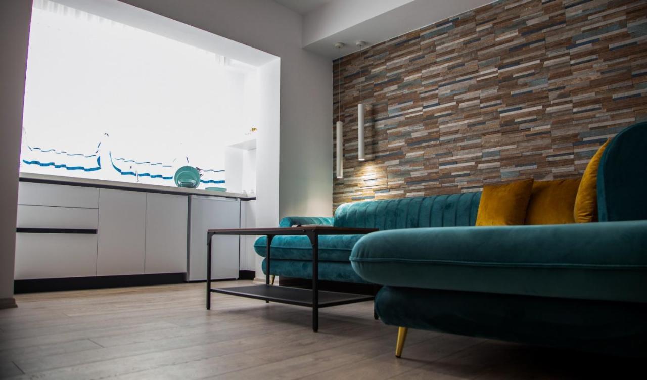 Lucas Central Premium Studios Tiranë Eksteriør bilde